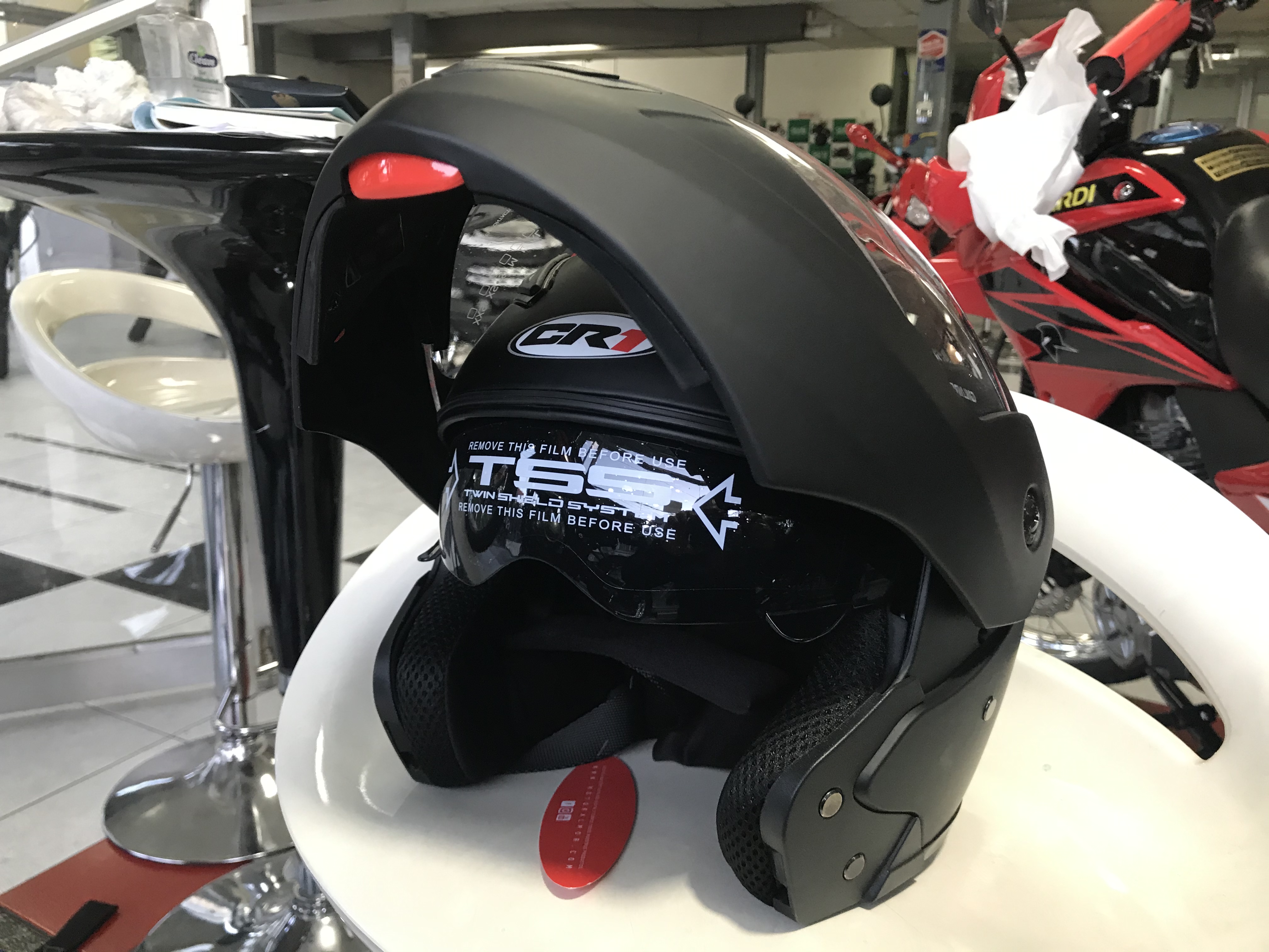 Casco CR1 C100DV Negro Mate M